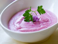 Розовый суп из цветной капусты